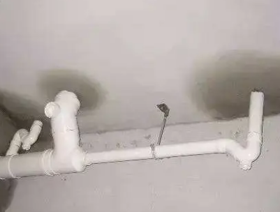 民丰卫生间测漏水的几种情景